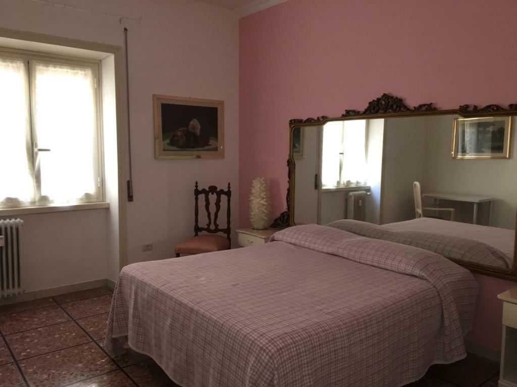 La Casa Di Chiara Apartment Rome Bagian luar foto
